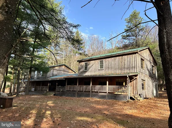 385 Elk Creek Rd, Aaronsburg, PA 16820