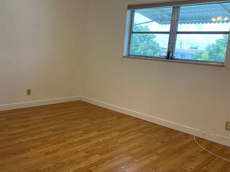 1300 N 17th Ave #206 — Photo 15
