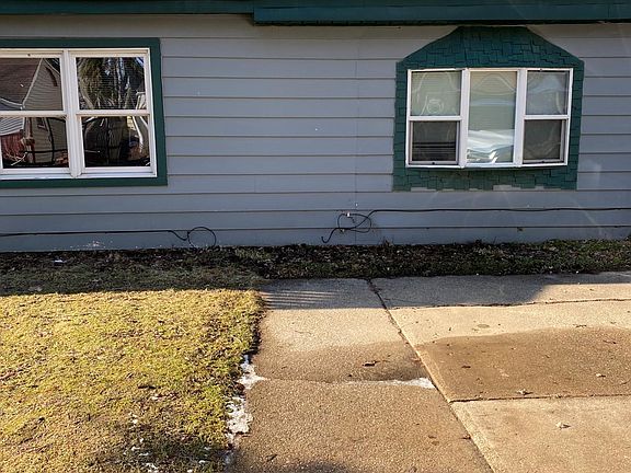 2nd image of 738 Hiways Ave