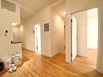 Rented by Manhattan Spaces