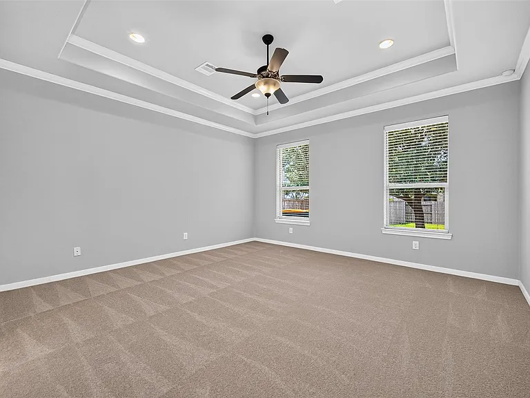 50 Vershire Cir — Photo 38