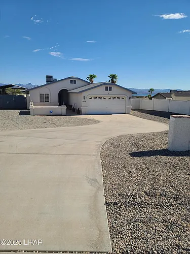 2010 Bombay Dr Photo 1