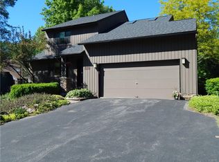 8839 Wandering Way, Baldwinsville, NY 13027