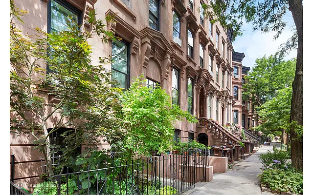 Sold by Douglas Elliman | media 14