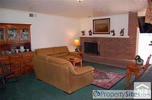 5th image of 307 S Ramona Ct
