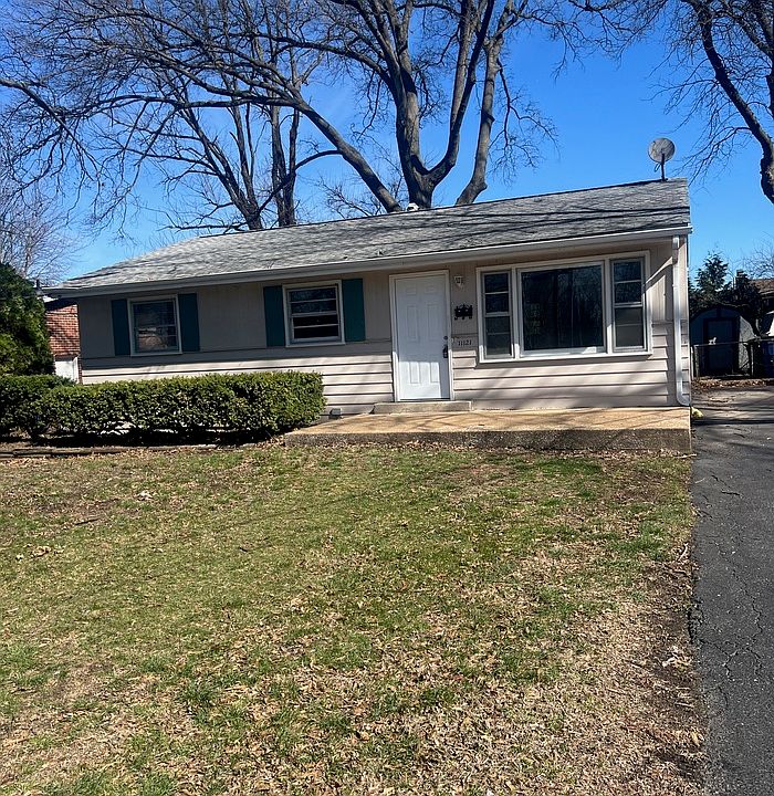 1st image of 11121 Florence Ave