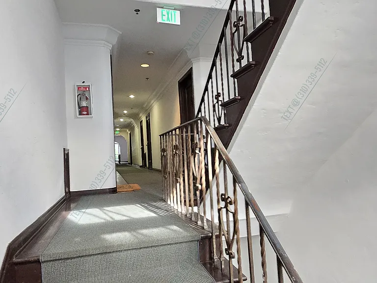118 S Camden Dr #D — Photo 23