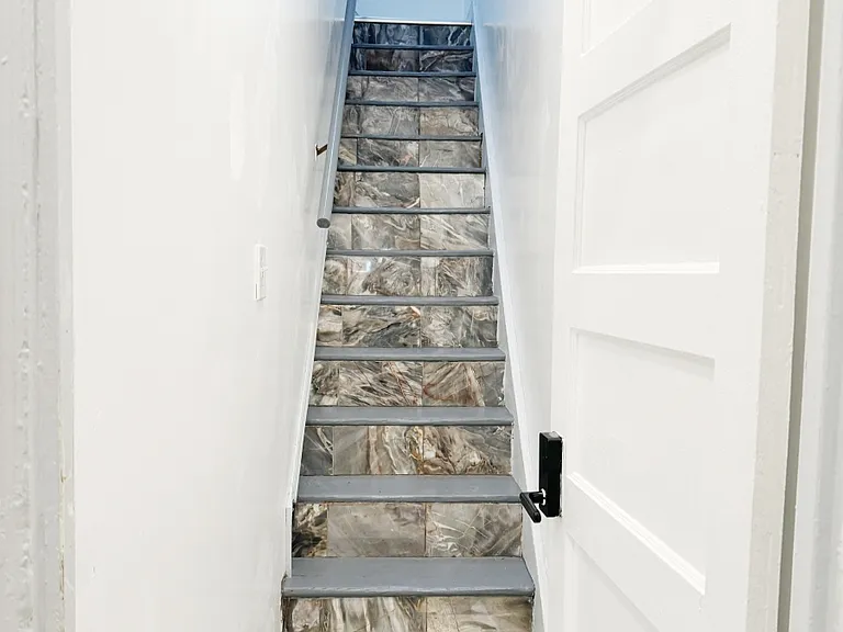 535 E 29th St #2.1 — Photo 9