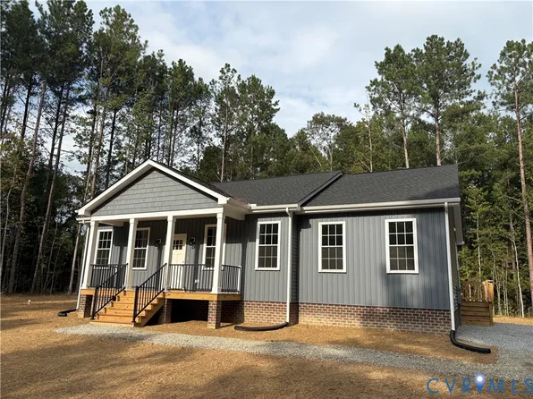 1321 Sweathouse Creek Rd, Amelia Court House, VA 23002
