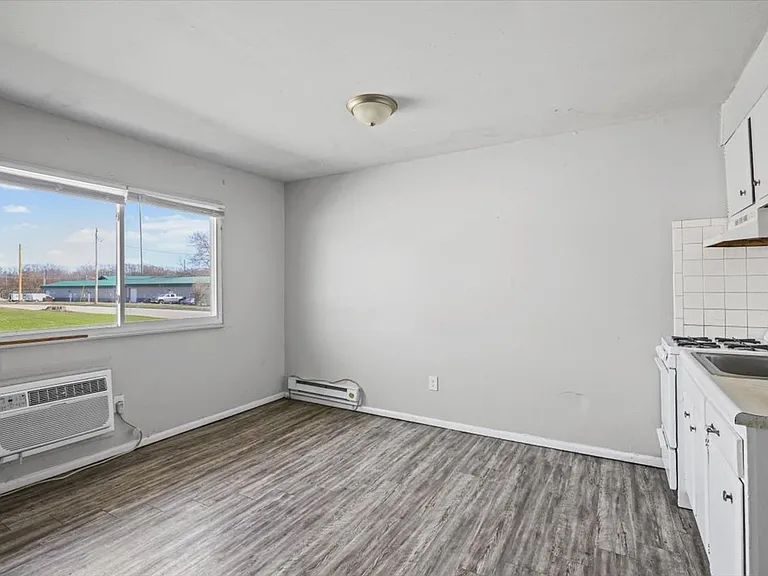 1210 Major St — Photo 11