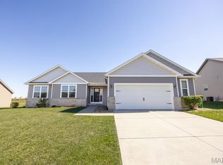 678 Janeita Ct, O'Fallon, IL 62269