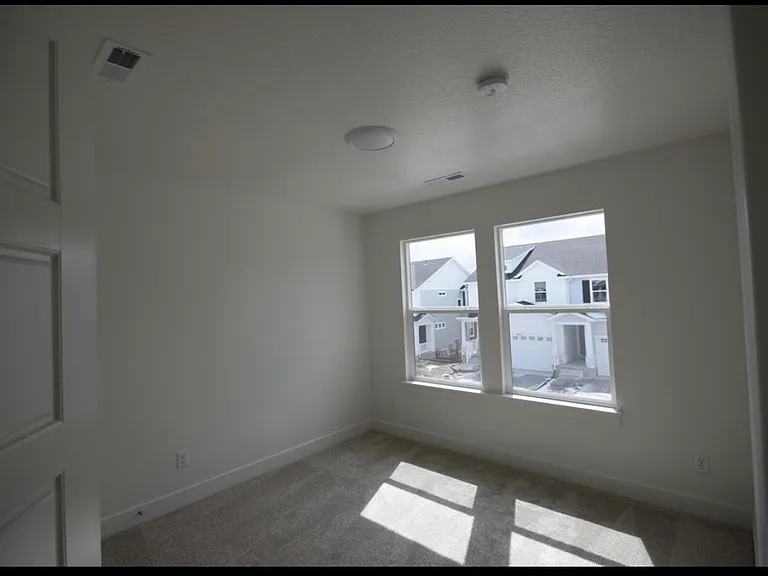 976 W Coral Charm Way — Photo 8