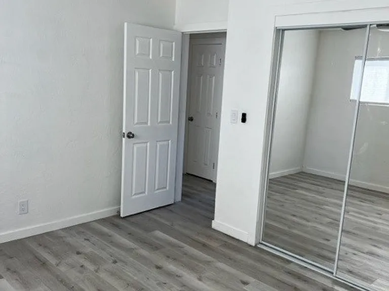 410 Grant St — Photo 10