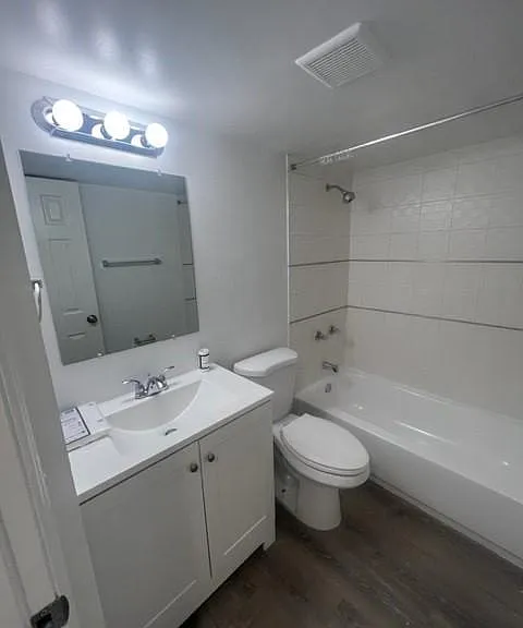 2331 Arthur St #2 — Photo 7