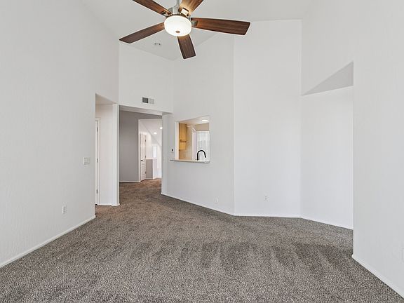 5th image of 1747 E Northern Ave Unit 209
