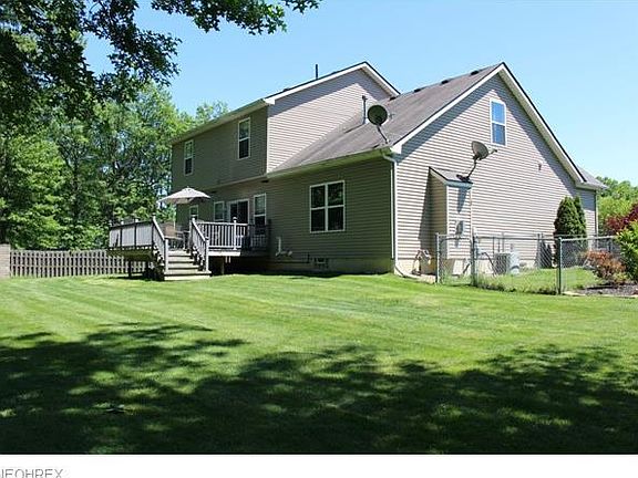 3rd image of 5920 Sandelwood Ave
