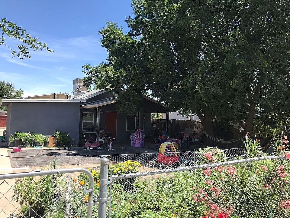 1st image of 3719 E Tyler Ave