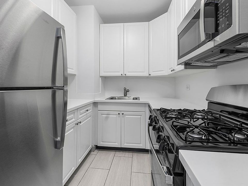 1st image of 215 E 68th St APT 11V