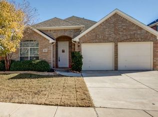 2513 Pinnacle Point Dr, Grand Prairie, TX 75054