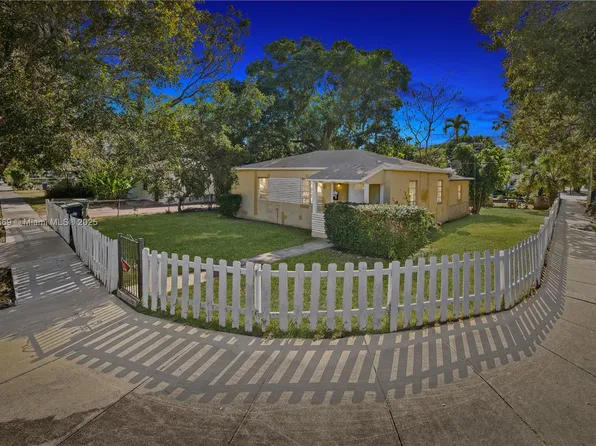 6400 SW 58th Ave, South Miami, FL 33143