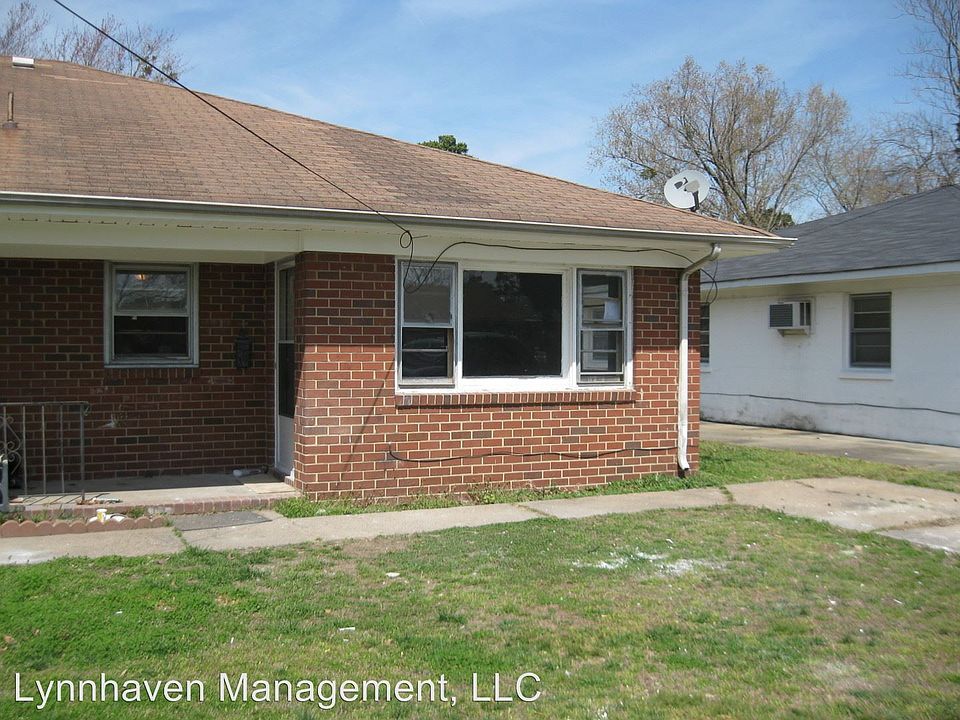 1st image of 328 Woodview Ave #B