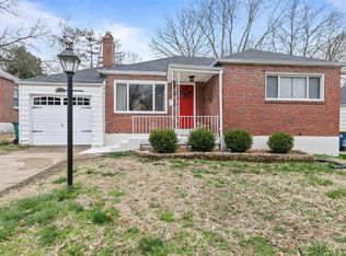 408 Lone Oak Dr, Saint Louis, MO