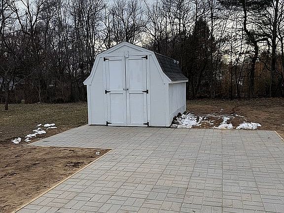 2nd image of 3410 Evergreen Dr