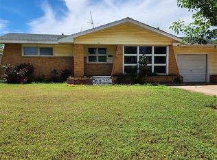 1405 N York St, Altus, OK 73521