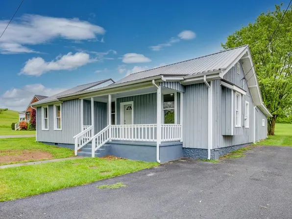 409 Grace St, Glade Spring, VA 24340