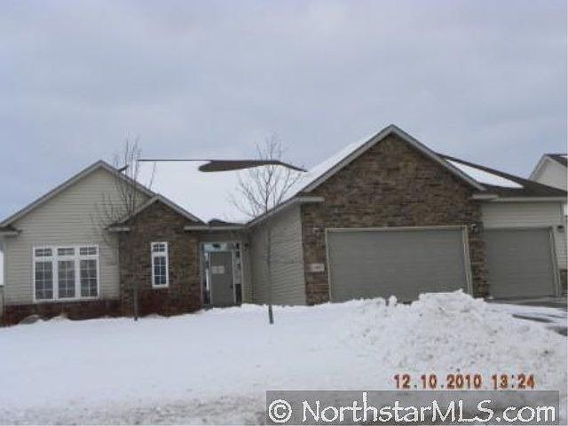 Home for Sale in New Prague, MN $224,900