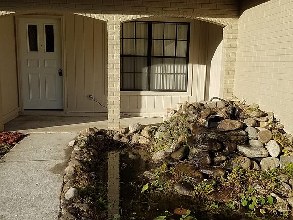 4th image of 506 Underwood Ave