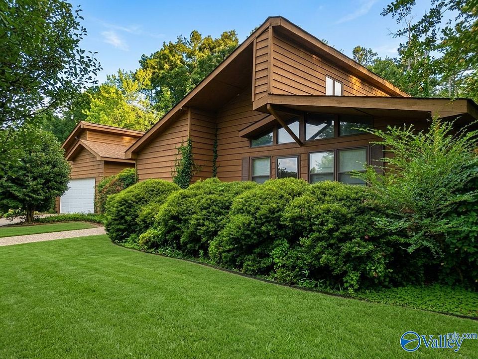 1st image of 1137 Sundown Dr NW