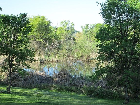 5th image of 16823 Coleman Ln