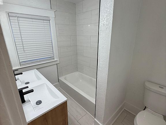 5th image of 3421 Agnes Ave
