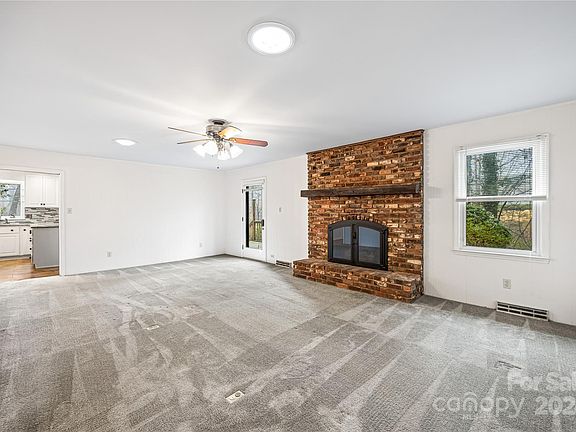 3rd image of 2608 Shearer Dr
