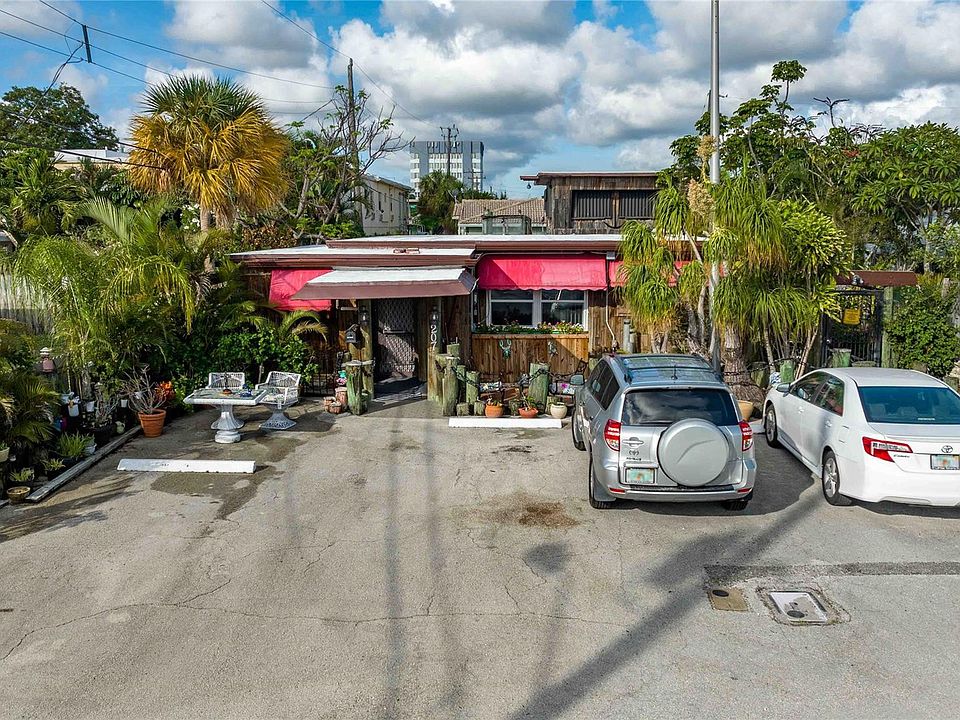 1st image of 207 NE 25 Avenue