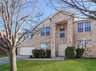 5032 Stagecoach Way, Grand Prairie, TX 75052