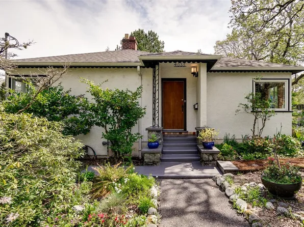 4035 Saanich Rd, Saanich, BC V8X 1Z2