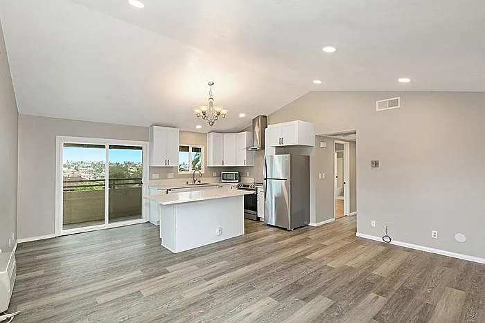 4062 Georgia St #4 — Photo 1