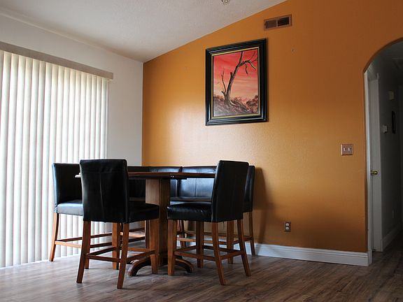 Dining area before paint 