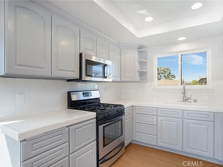 24216 Las Naranjas Dr — Photo 5