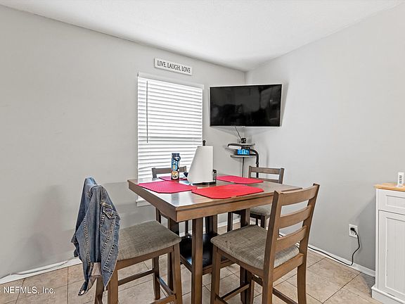 5th image of 1074 ASSISI Lane