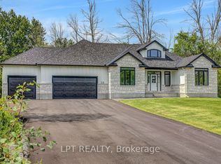 23 Skeel Ct, Ottawa, ON K0A1B0