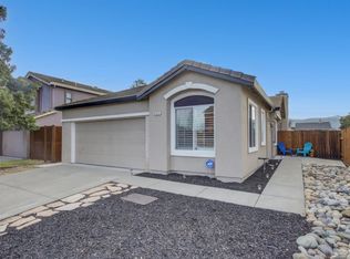 885 Turquoise St, Vacaville, CA 95687