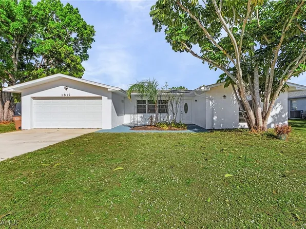 1817 Coral Point Dr, Cape Coral, FL 33990