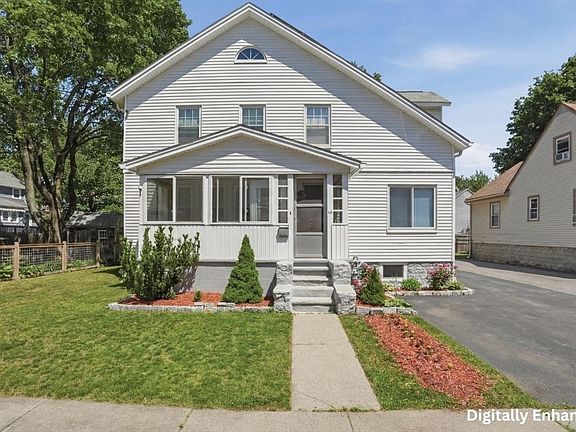2nd image of 14 Katherine Rd