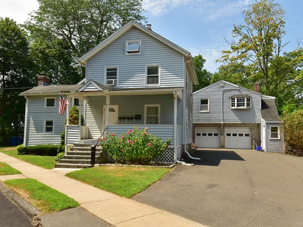 39 Pierce Street, Plainville, CT 06062