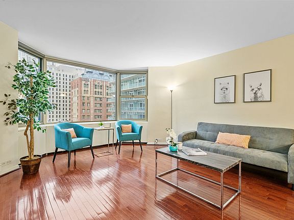 3rd image of 535 N Michigan Ave APT 1611