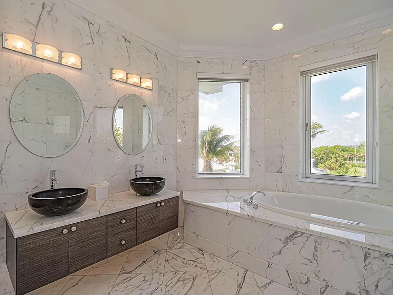 2250 Sanderling Ln — Photo 36