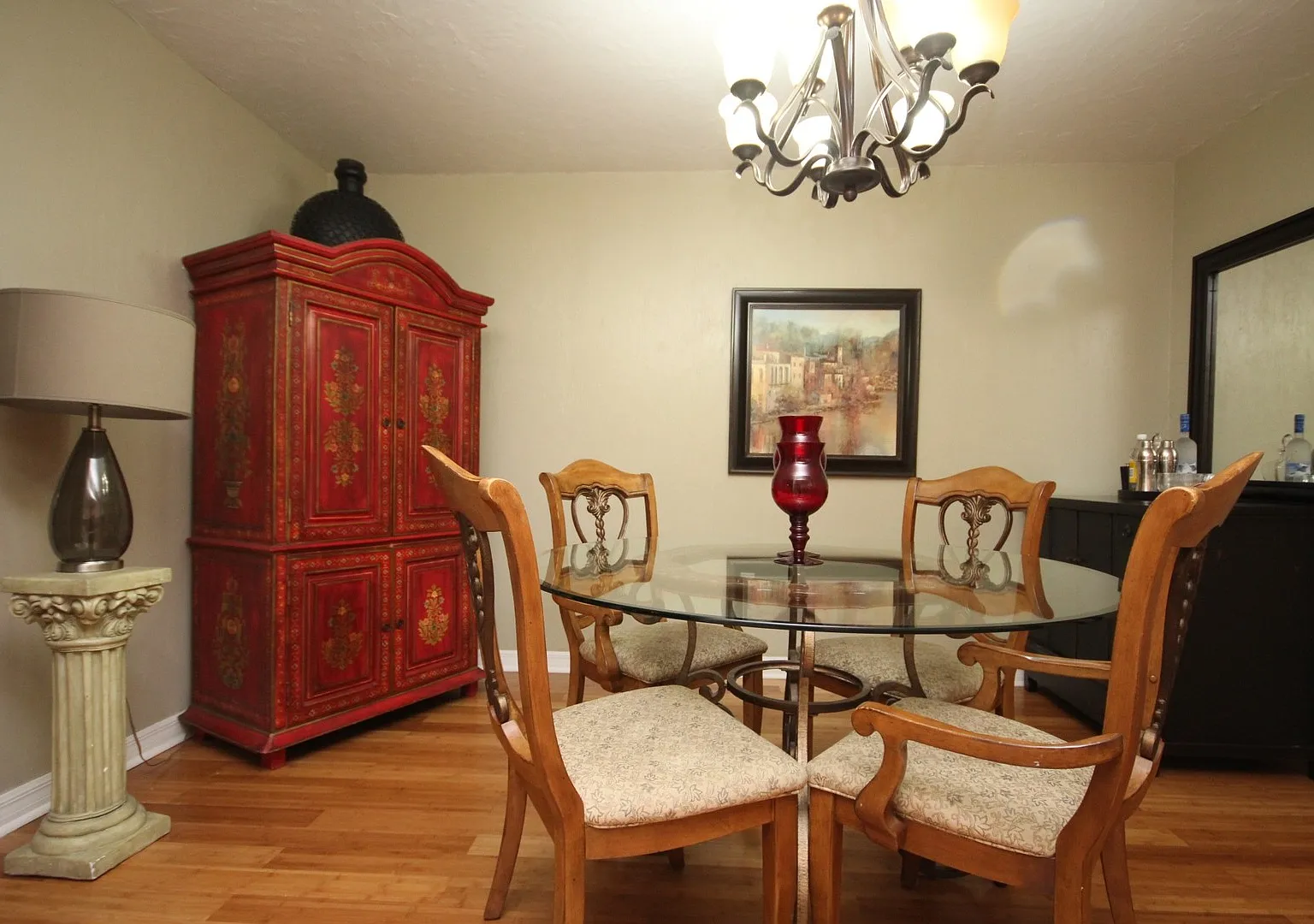 3 bedroom/ 2.5 Bath in Cricket Club — Photo 3